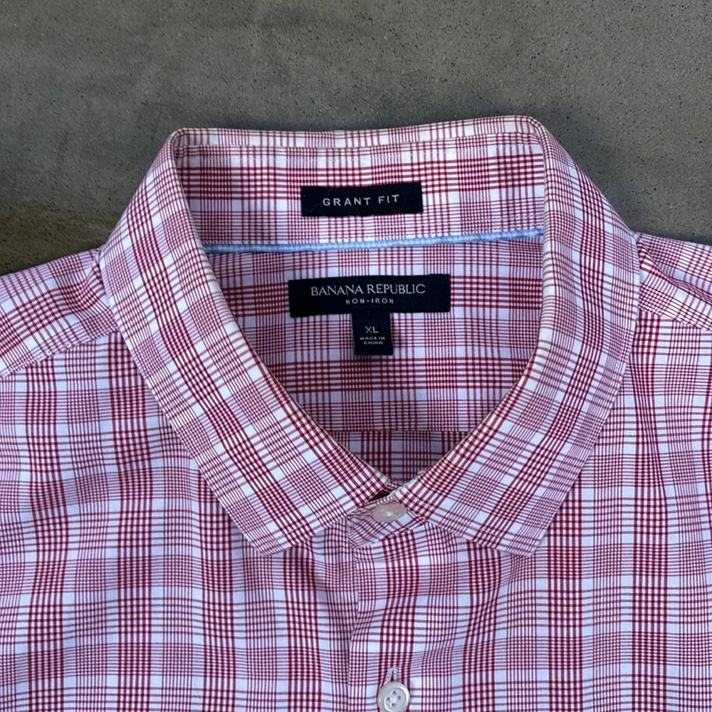 Banana Republic Plaid Button-Down Long Sleeve Shirt - XL - Grant Fit - Salmon
